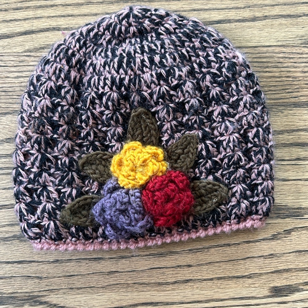 Toddler Crochet Beanie with Floral‎ Design